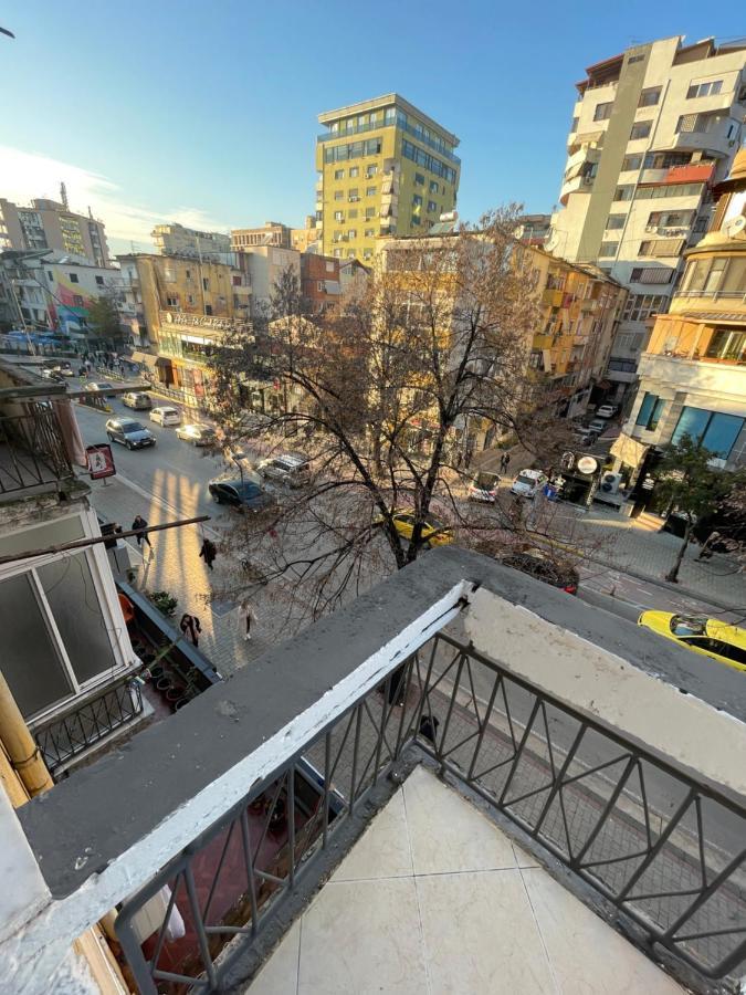 Lacasa-Wilson Square Tirana Exteriör bild
